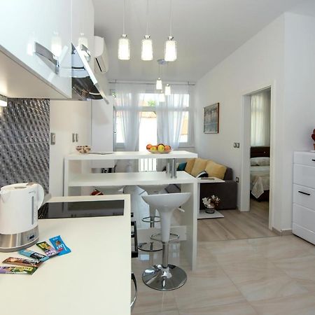 Sibenik City Center Apartment Sonia Eksteriør bilde