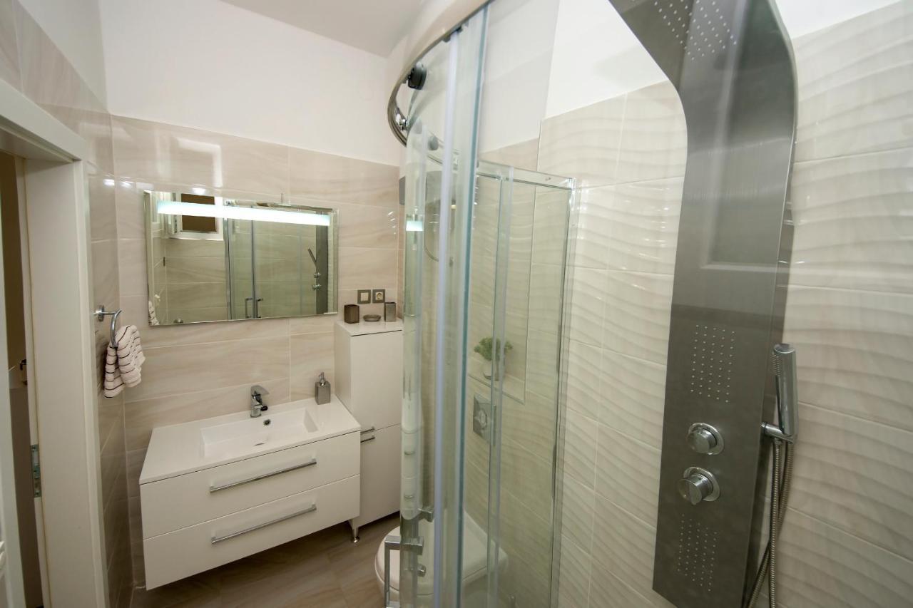 Sibenik City Center Apartment Sonia Eksteriør bilde